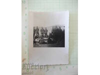 Photo of soldiers around old formwork - 1