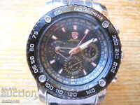 Men's Quartz Chronograph Watch "Shark"