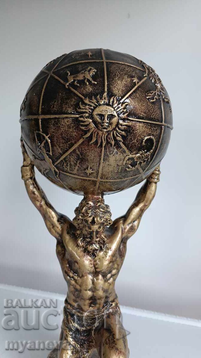 „Atlas“ cu sfera cerească și semnele zodiacale cu preț € 40.00 | 78.23 BGN „Atlas“ cu sfera cerească și semnele zodiacale cu preț € 40.00 | 78.23 BGN