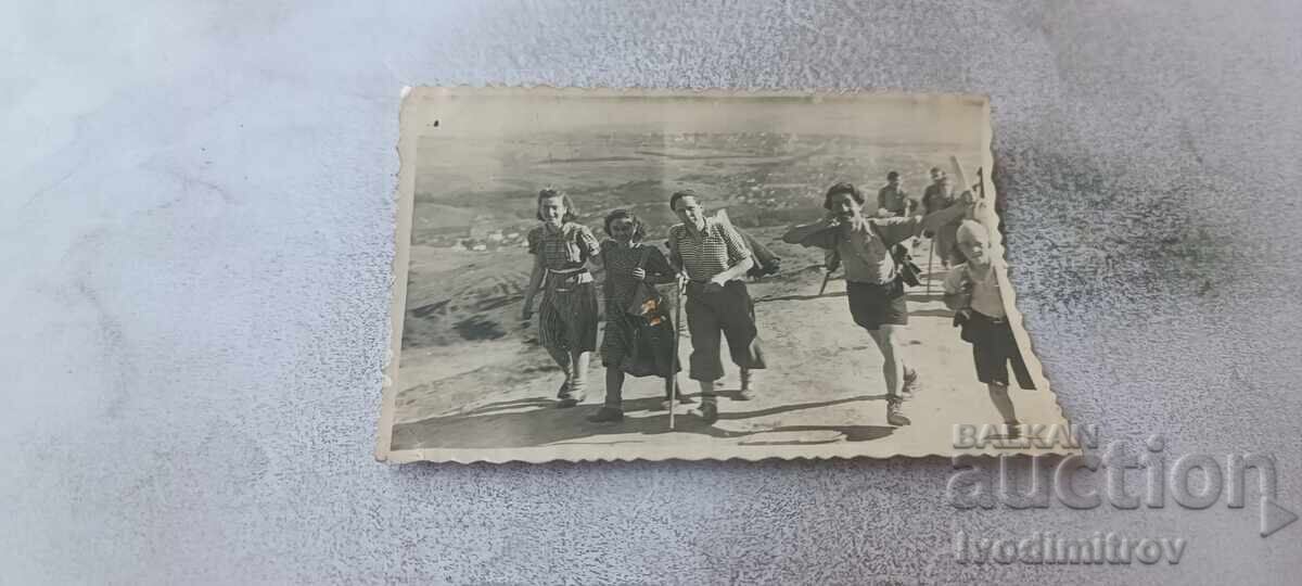 Photo Sofia Men and women on an excursion in Knyazhevo 1940