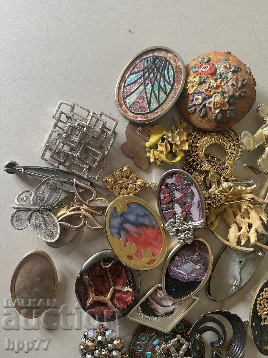 Delivery of lot of jewelry 2