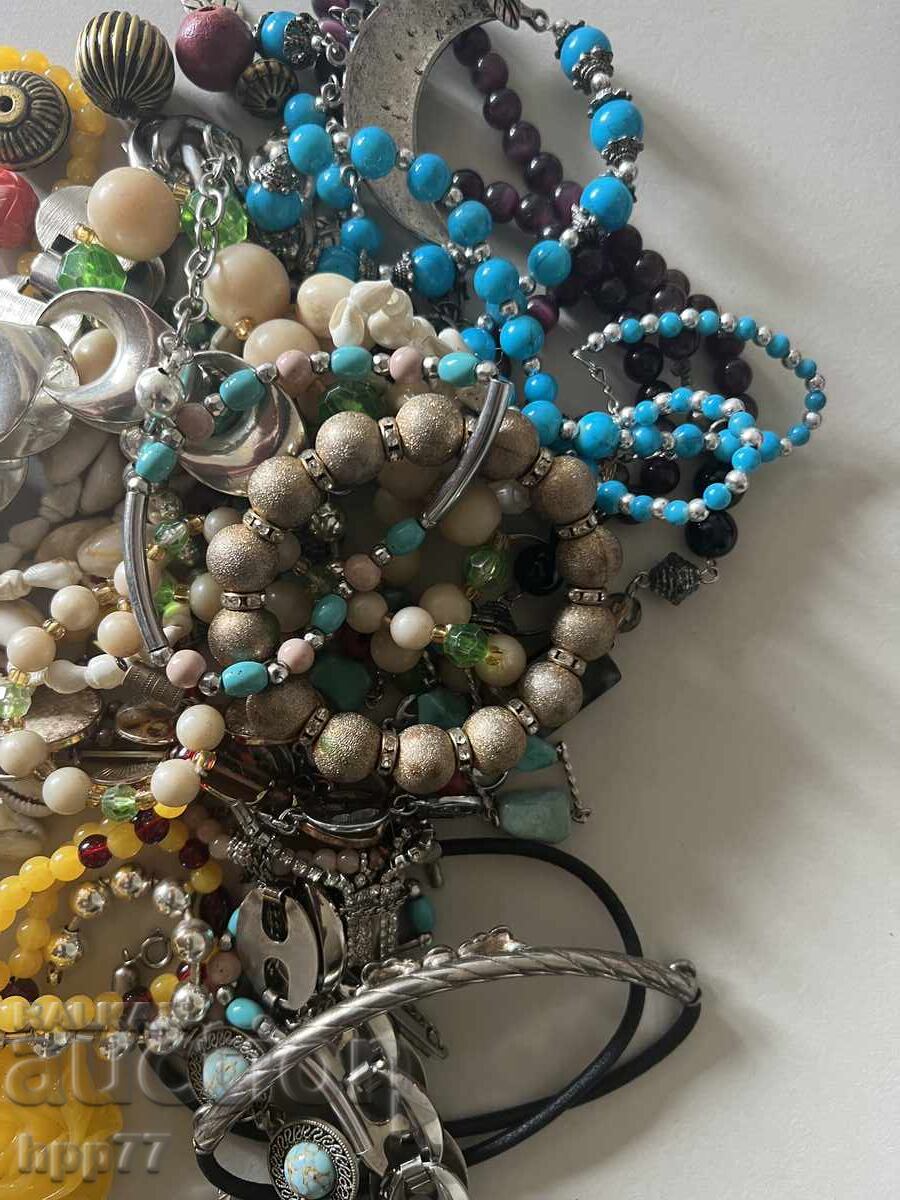 Delivery of lot of jewelry 3