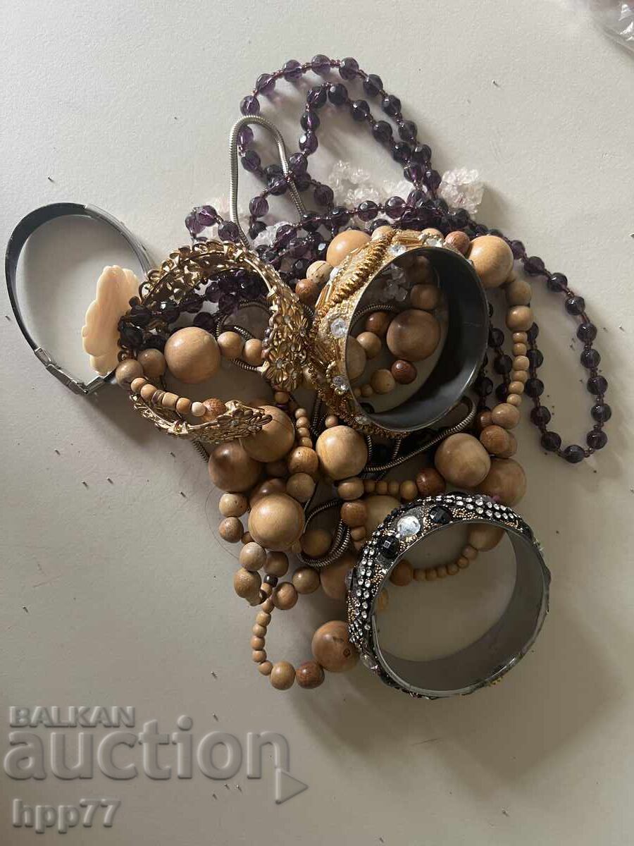 lot of jewelry 4