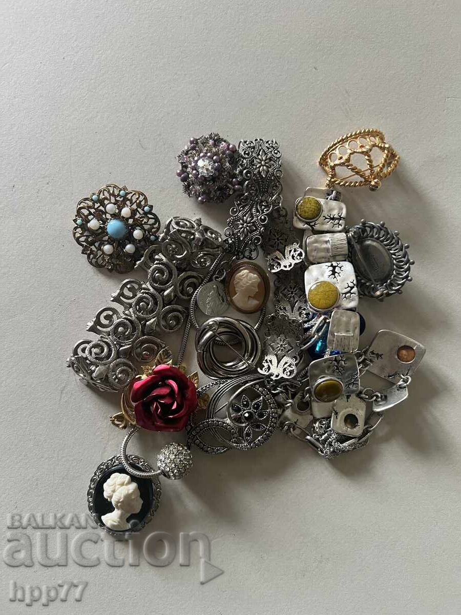 lot of jewelry 5