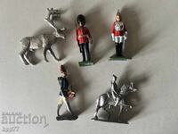 Lot of metal soldiers