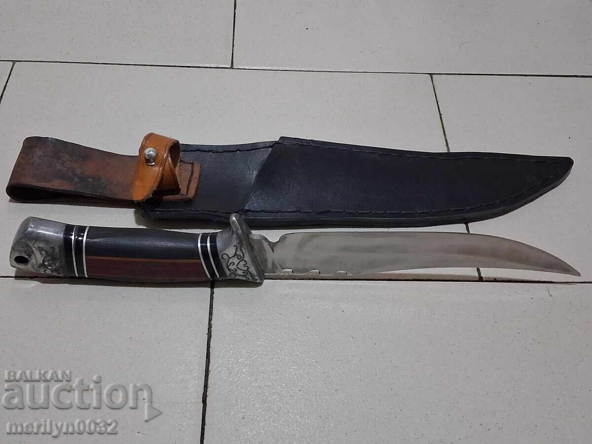 Auction Tourist knife with leather sheath blade Auction Tourist knife with leather sheath blade