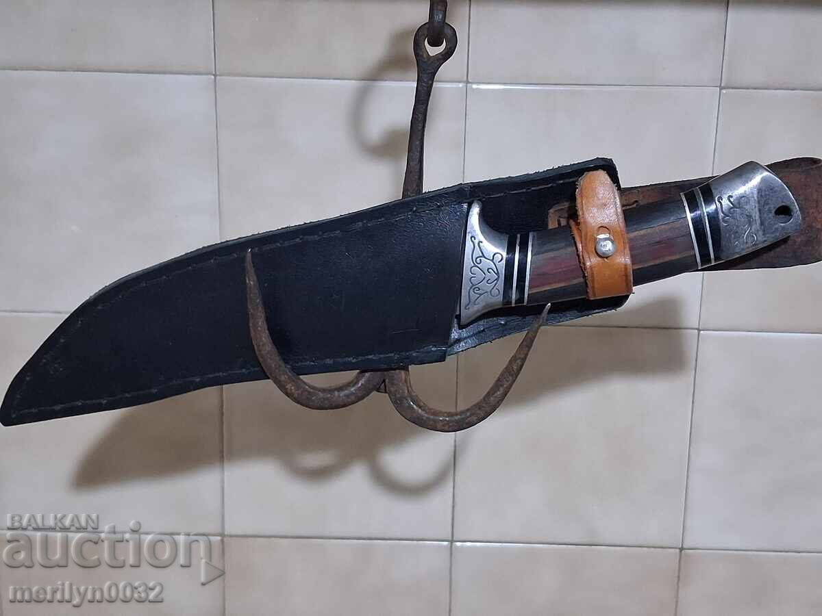 Delivery of Tourist knife with leather sheath blade Delivery of Tourist knife with leather sheath blade
