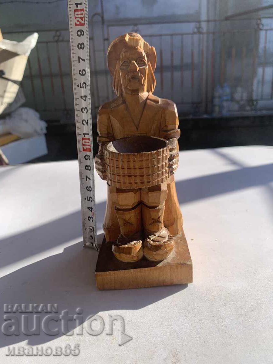 ξύλινη φιγούρα με τιμή € 12.78 | 25.00 BGN