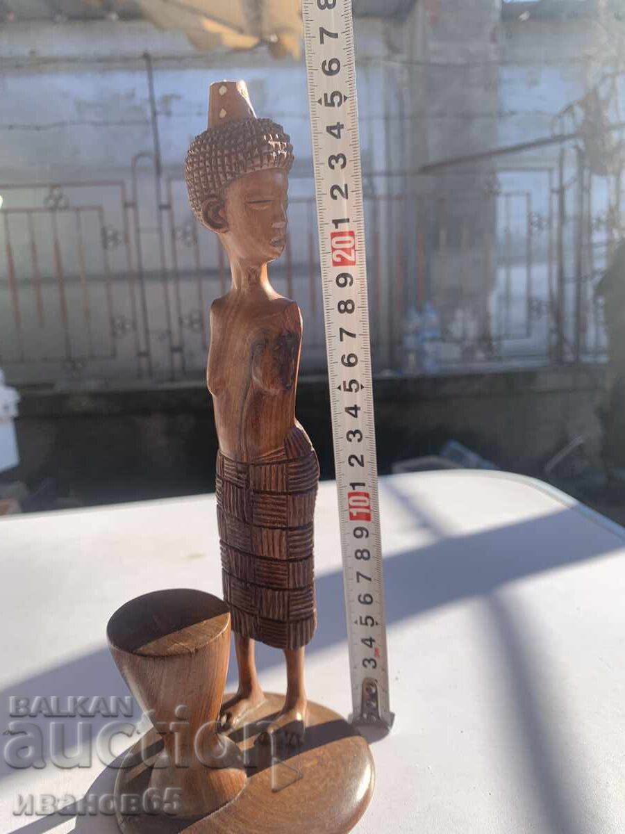 ξύλινη φιγούρα με τιμή € 12.78 | 25.00 BGN