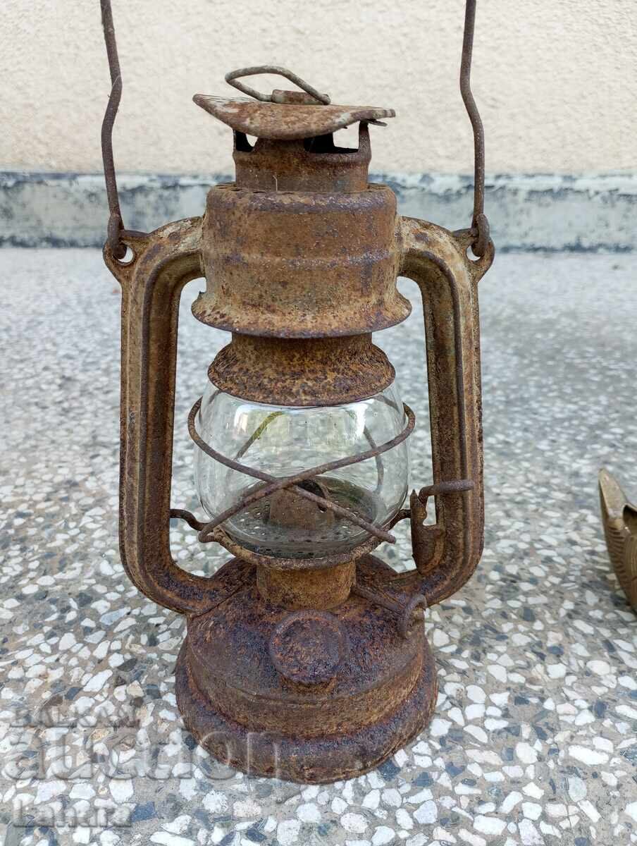 Lampă cu gaz, felinar cu gaz, lampă cu gaz cu preț € 12.00 | 23.47 BGN Lampă cu gaz, felinar cu gaz, lampă cu gaz cu preț € 12.00 | 23.47 BGN