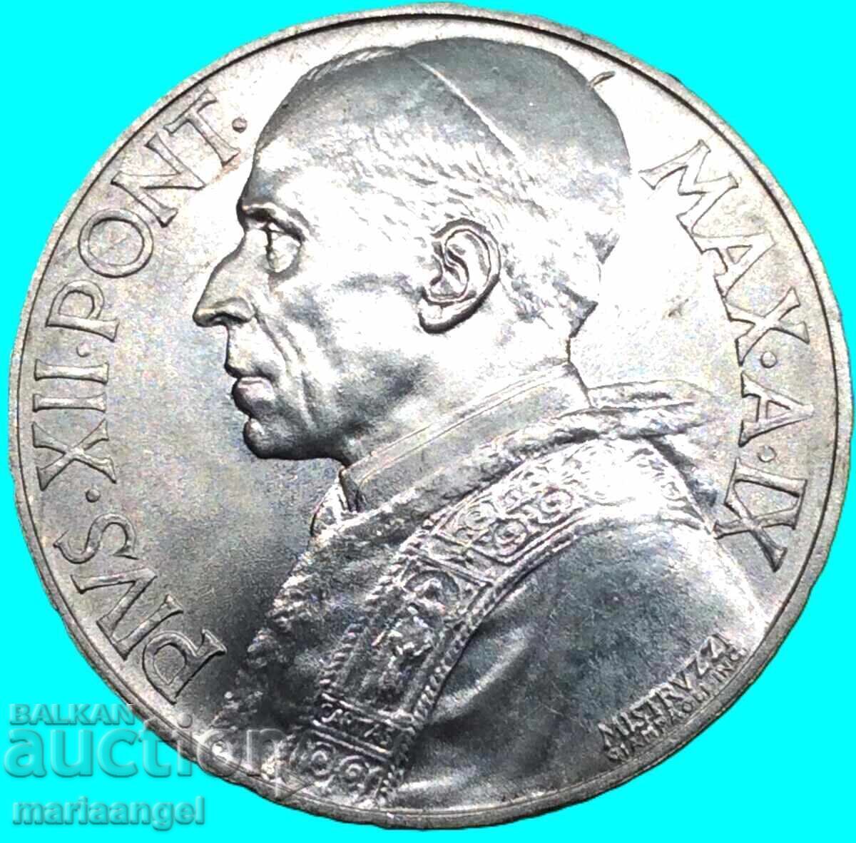 Доставка на 10 лири 1947 Ватикан Пий XII UNC FDS - доста рядка