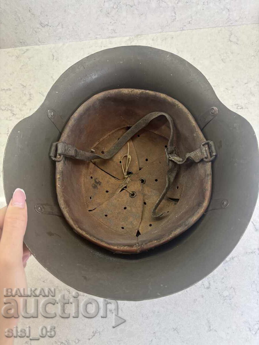 Βουλγαρικό στρατιωτικό κράνος με σήμα - 6