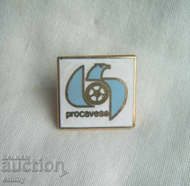 Insignă fotbal - Cavese / Pro Cavese, Italia. Email cu preț € 2.50 | 4.89 BGN Insignă fotbal - Cavese / Pro Cavese, Italia. Email cu preț € 2.50 | 4.89 BGN