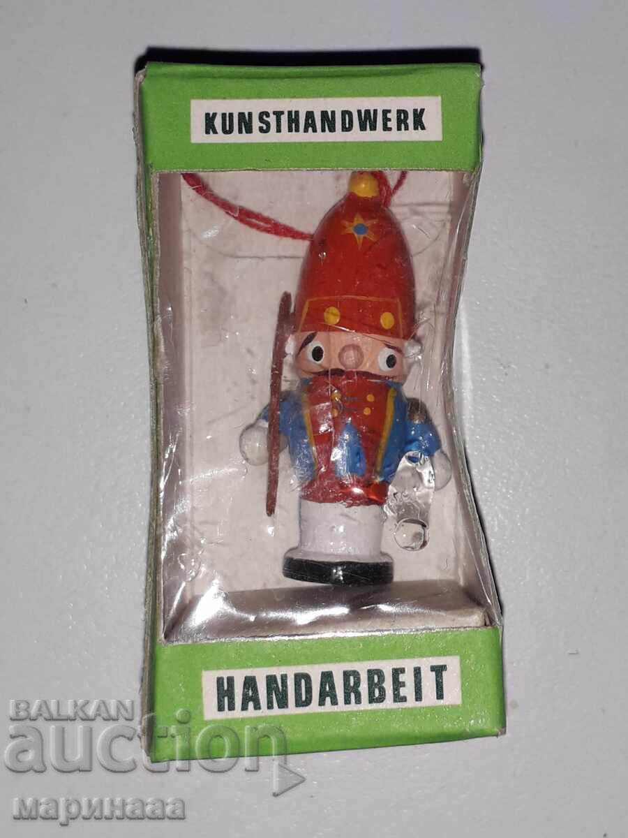 FIGURINĂ DIN LEMN PENTRU BRAD. GERMANIA FIGURINĂ DIN LEMN PENTRU BRAD. GERMANIA