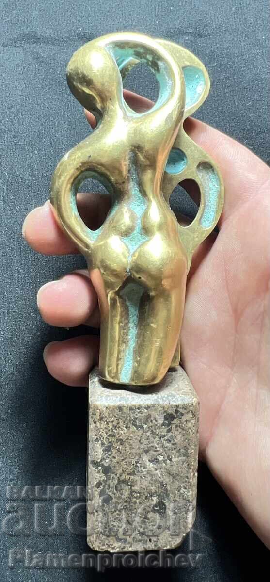 Auction UNIQUE BULGARIAN BRONZE SCULPTURE FAMILY Auction UNIQUE BULGARIAN BRONZE SCULPTURE FAMILY
