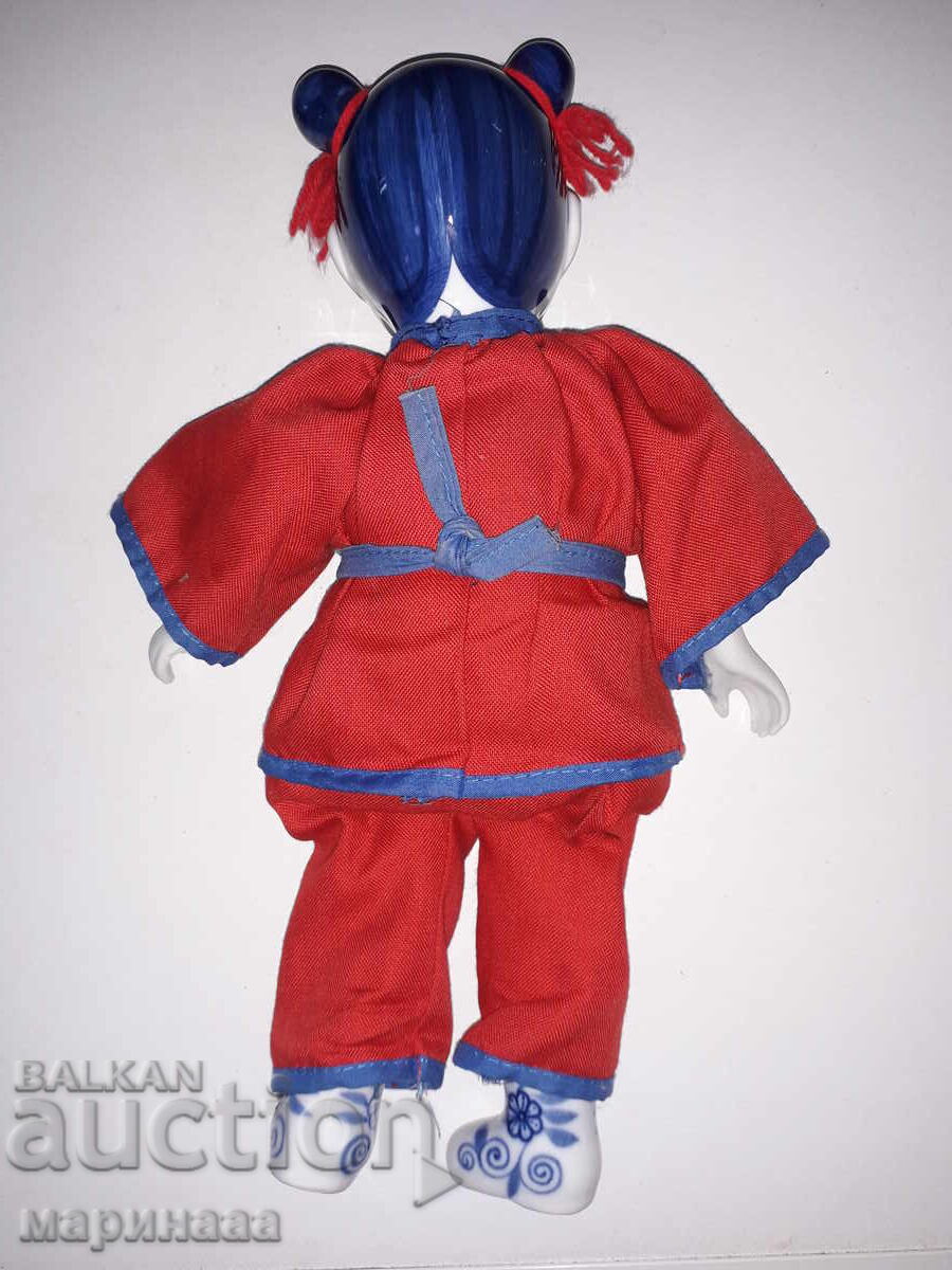 Delivery of DOLL. PORCELAIN