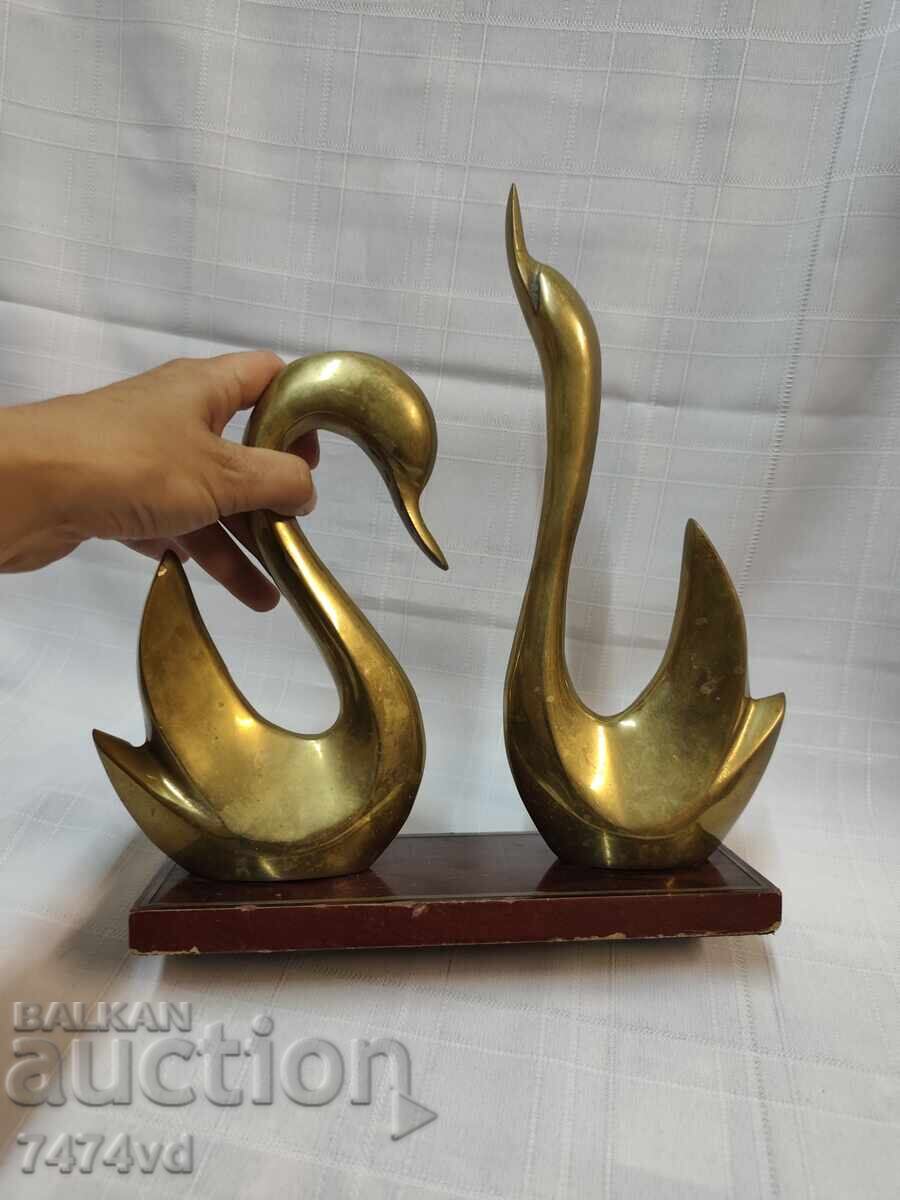Statuetă retro din două figurine lebede din bronz masiv - 5 Statuetă retro din două figurine lebede din bronz masiv - 5