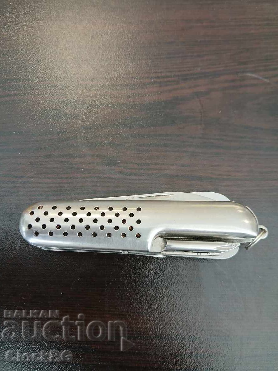 Auction Vintage multi-tool Auction Vintage multi-tool