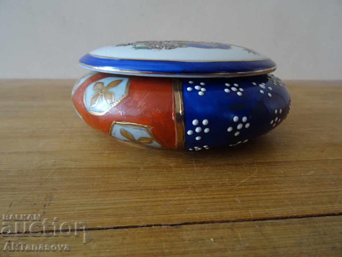 Японска порцеланова кутия Satsuma Сатцума 1920 г - 5 Японска порцеланова кутия Satsuma Сатцума 1920 г - 5