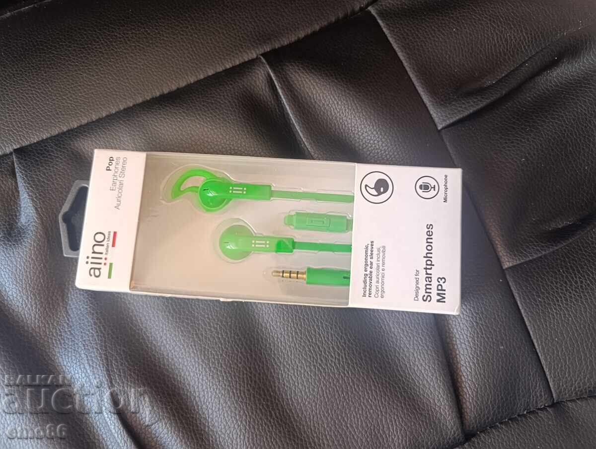 Headphones with microphone Headphones with microphone
