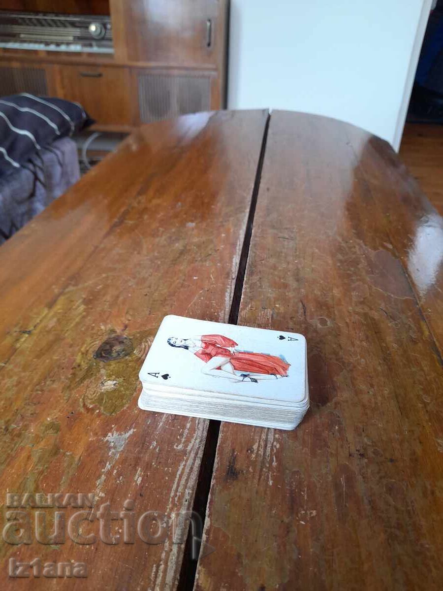 Стари Еротични карти за игра Стари Еротични карти за игра