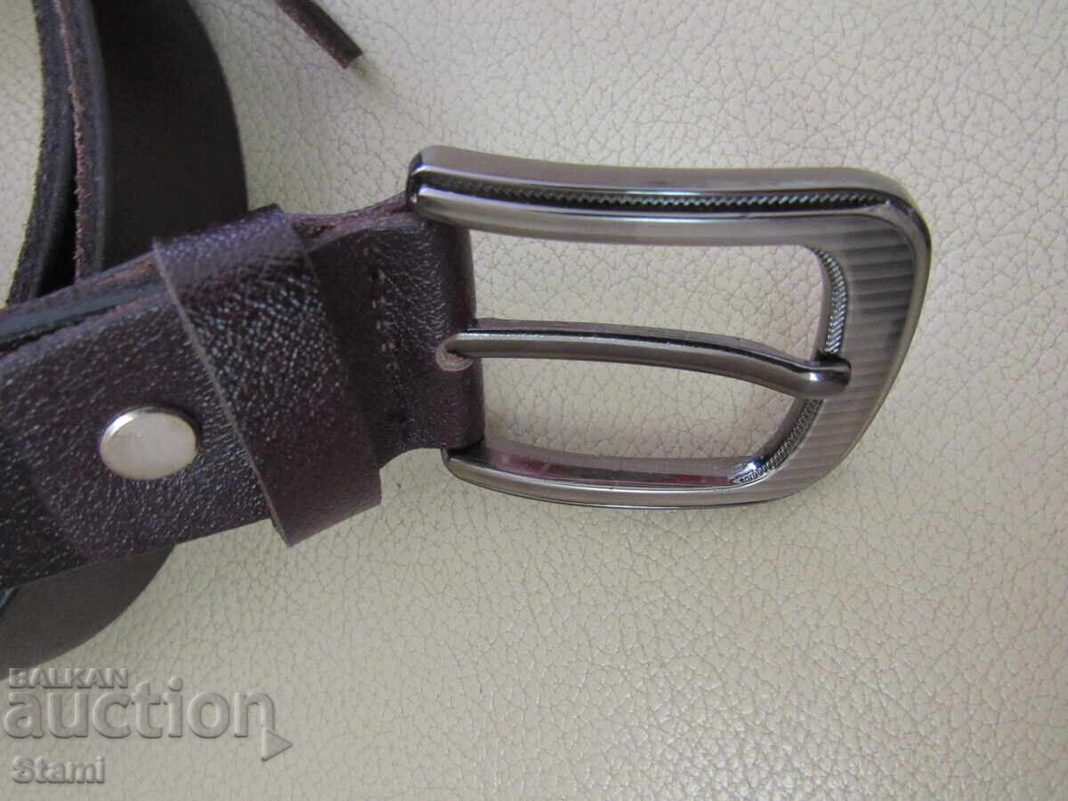 Cureaua barbateasca din piele noua din Mongolia, neagra, 110 cm cu preț € 38.35 | 75.01 BGN Cureaua barbateasca din piele noua din Mongolia, neagra, 110 cm cu preț € 38.35 | 75.01 BGN