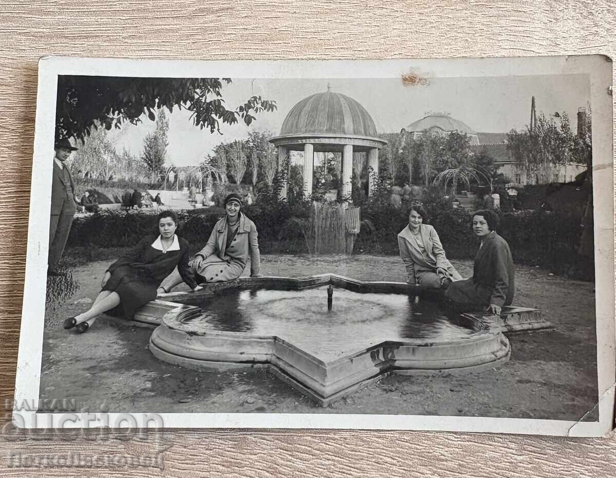 Παλιά φωτογραφία Μπάνκια, το πάρκο με τη Ροτόντα