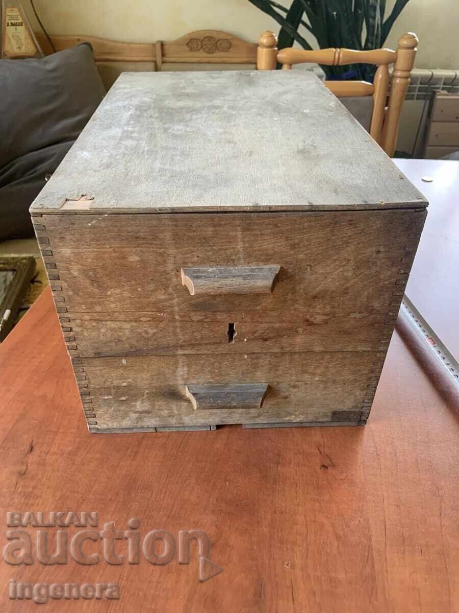 EARLY SOCIALIST ERA TRUNK CARDBOARD WOOD with price € 23.00 | 44.98 BGN EARLY SOCIALIST ERA TRUNK CARDBOARD WOOD with price € 23.00 | 44.98 BGN