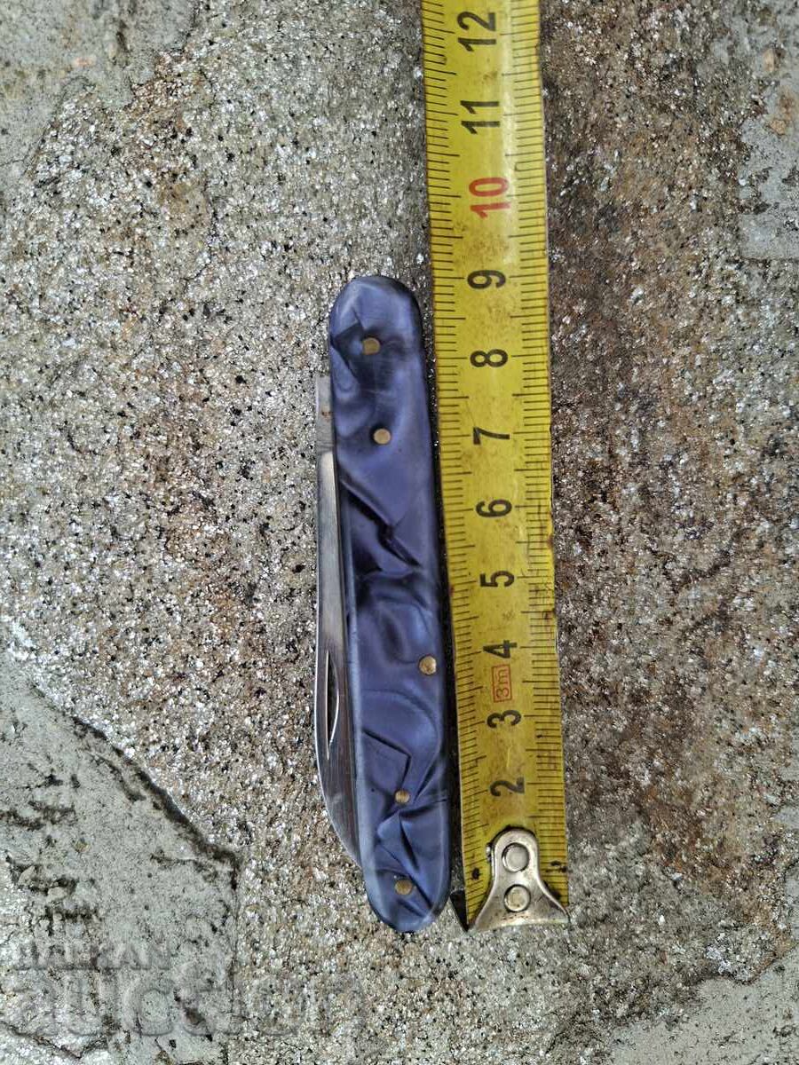 Auction  Pocket knife sickle and hammer