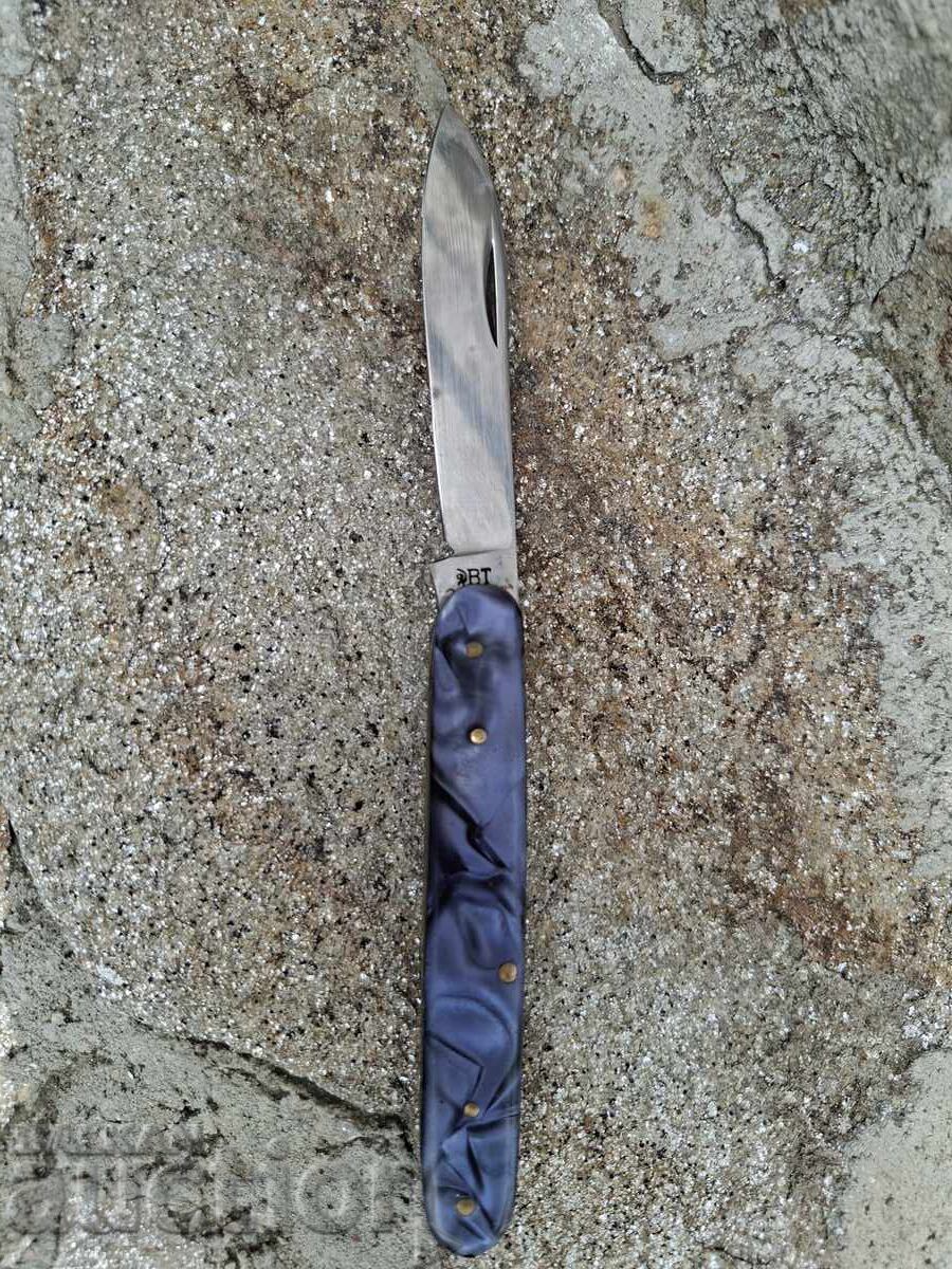 Pocket knife sickle and hammer