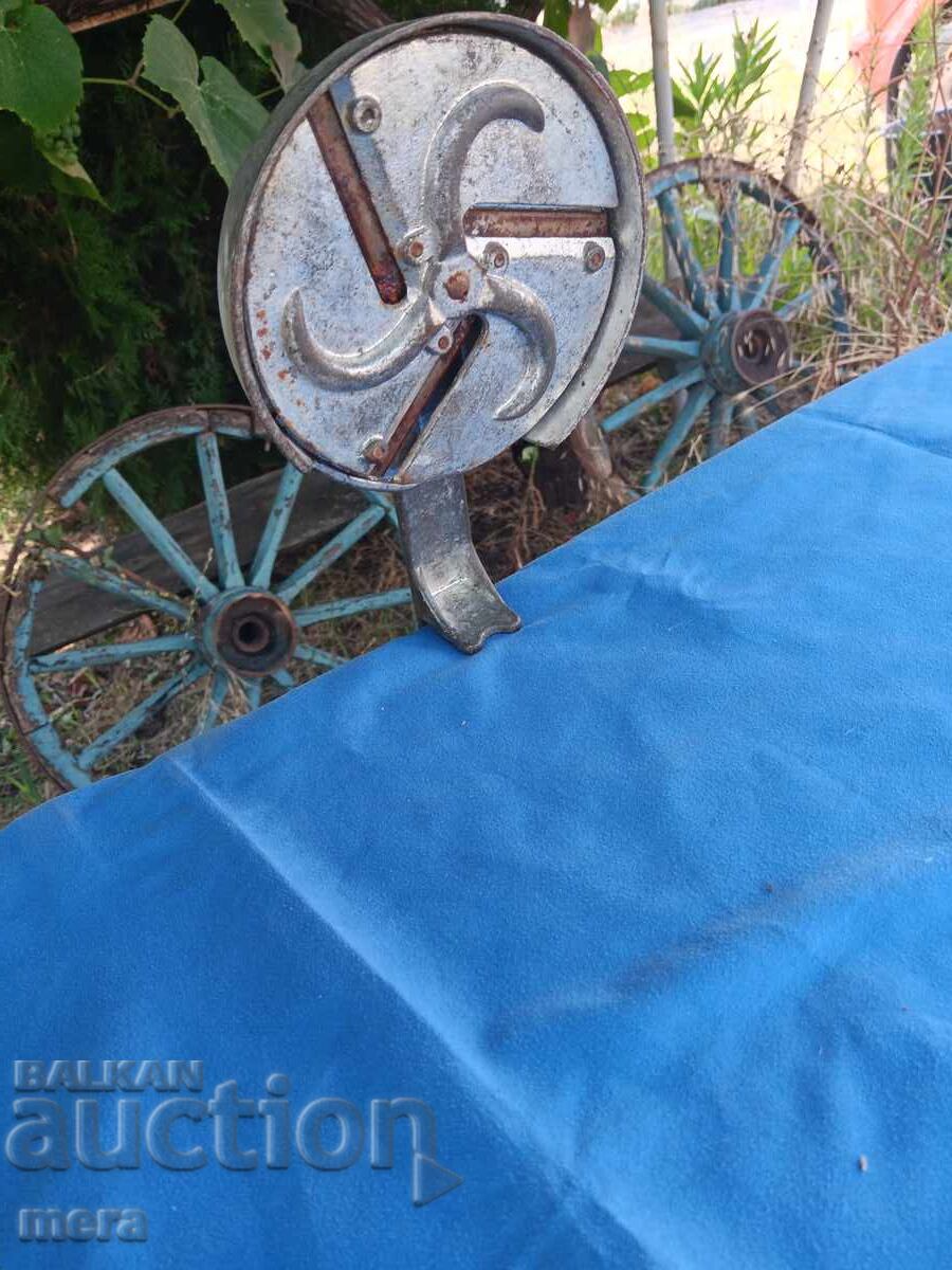 Παράδοση Αντίκα κόφτης λαχανικών