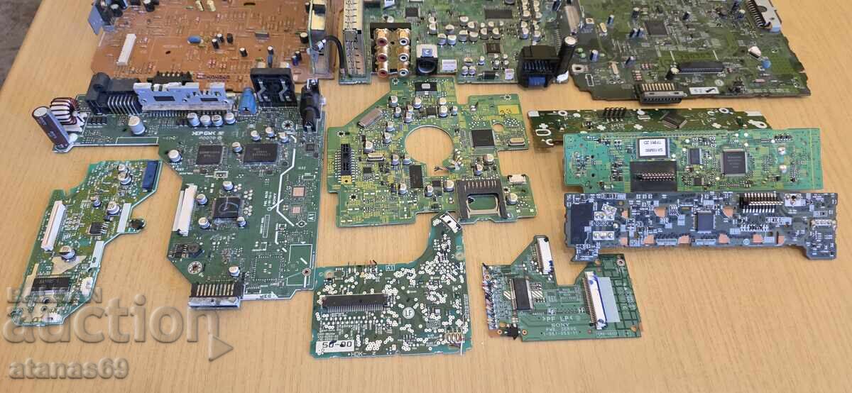 Auction Electronic Scrap No. 13 Auction Electronic Scrap No. 13
