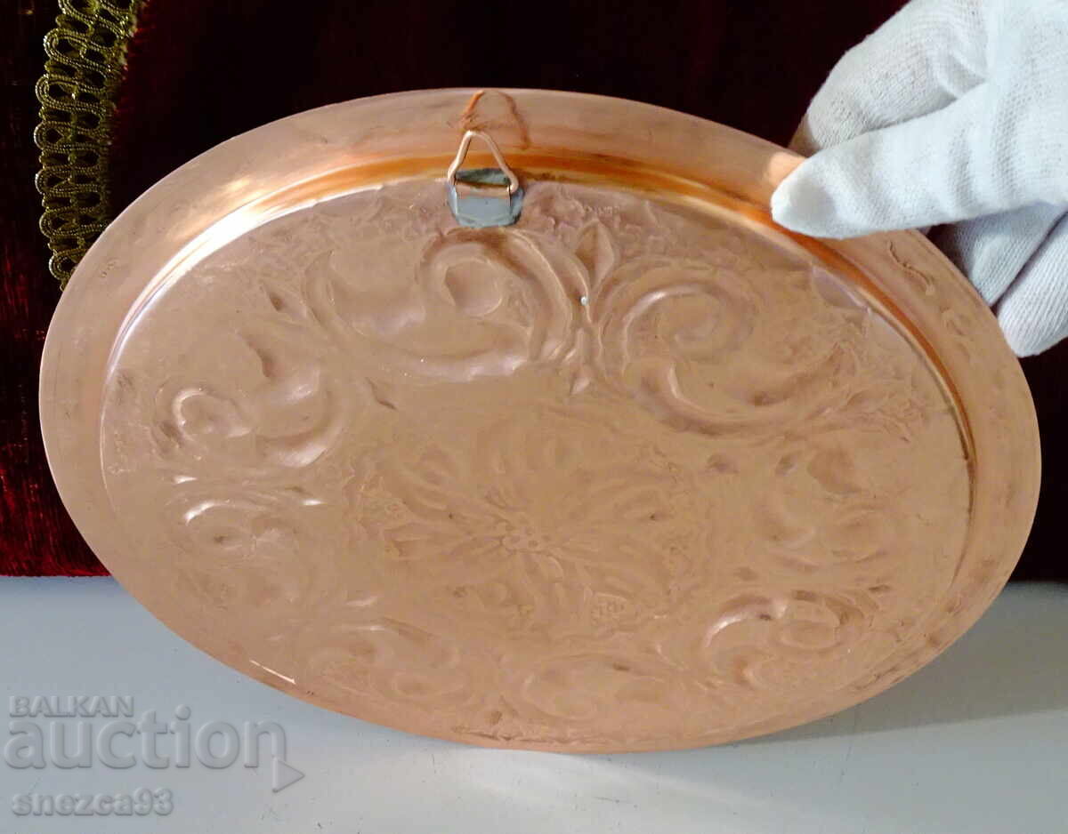 Auction  Copper tray, platter, embossed hammered pure red copper