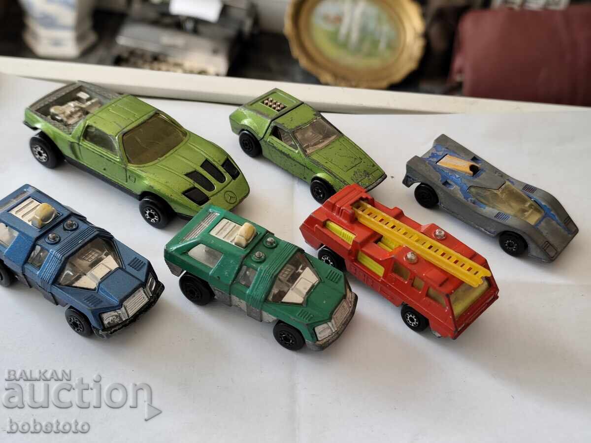 Licitație BZC Cărucior Matchbox bulgăresc, lot de șase mașinuțe