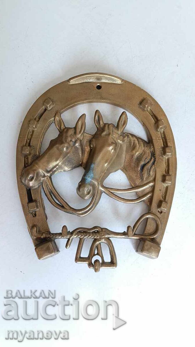 Auction  Vintage, bronze, wall-mounted horseshoe with horses
