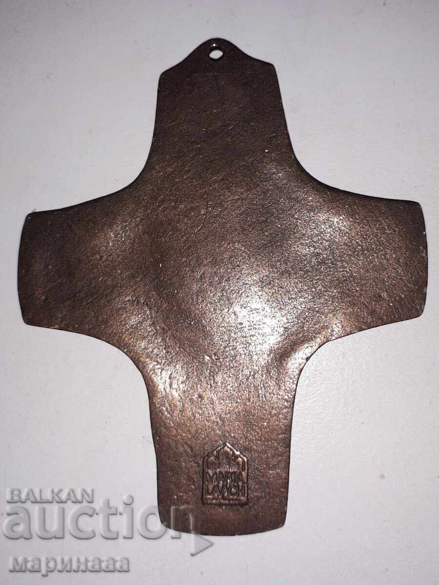 ARTISAN CROSS. BRONZE with price € 5.00 | 9.78 BGN ARTISAN CROSS. BRONZE with price € 5.00 | 9.78 BGN
