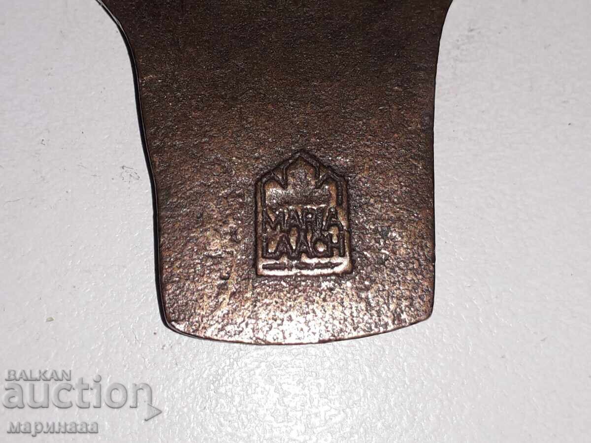Auction ARTISAN CROSS. BRONZE Auction ARTISAN CROSS. BRONZE