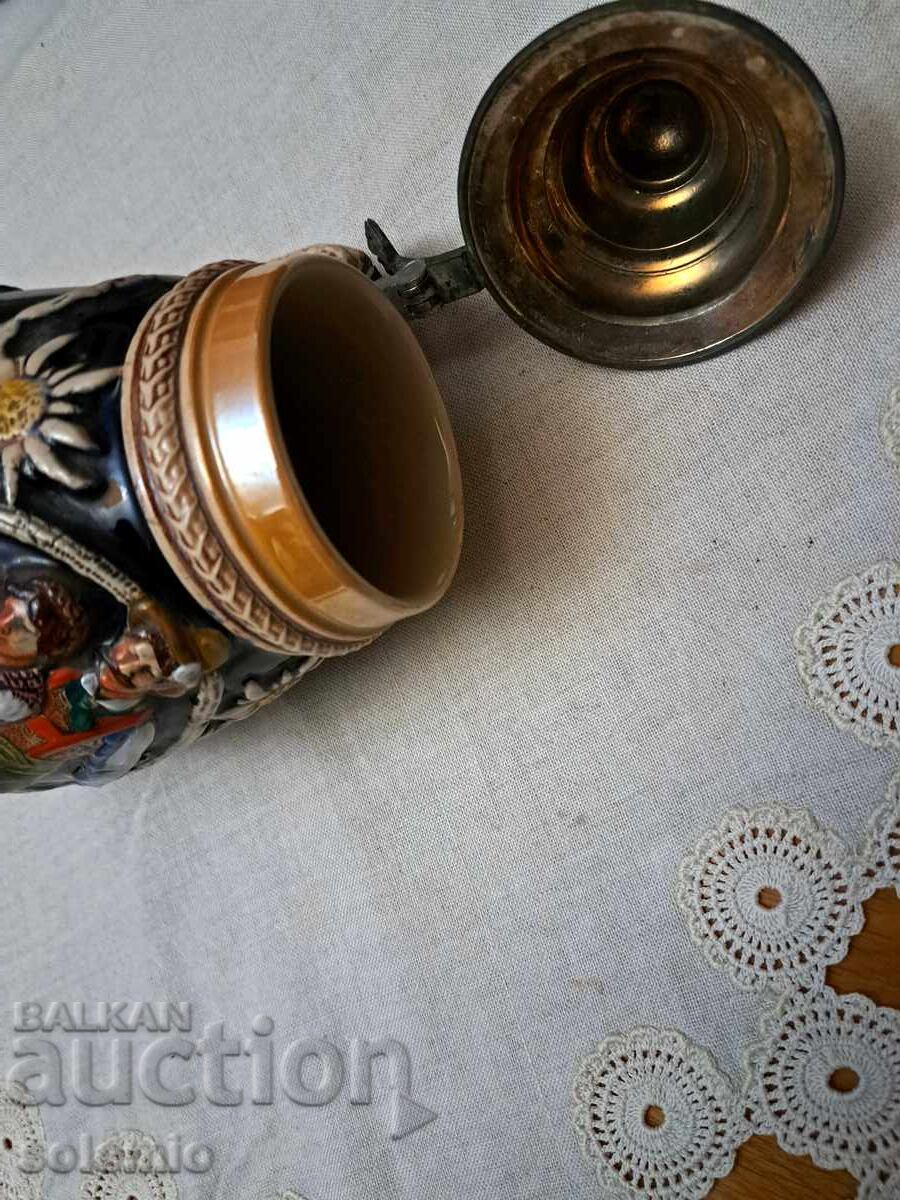 Παράδοση Κεραμική κούπα μπύρας