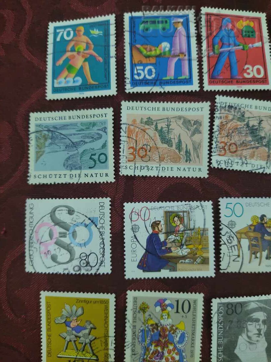 Малка колекция пощенски марки - Deutche Bundespost с цена € 0.01 | 0.02 лв.