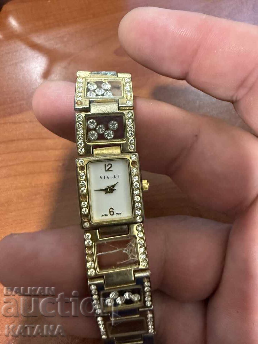 Ceas de mână Vialli cu preț € 5.00 | 9.78 BGN Ceas de mână Vialli cu preț € 5.00 | 9.78 BGN