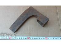 OLD MASSIVE AXE, WOOD CHOPPER