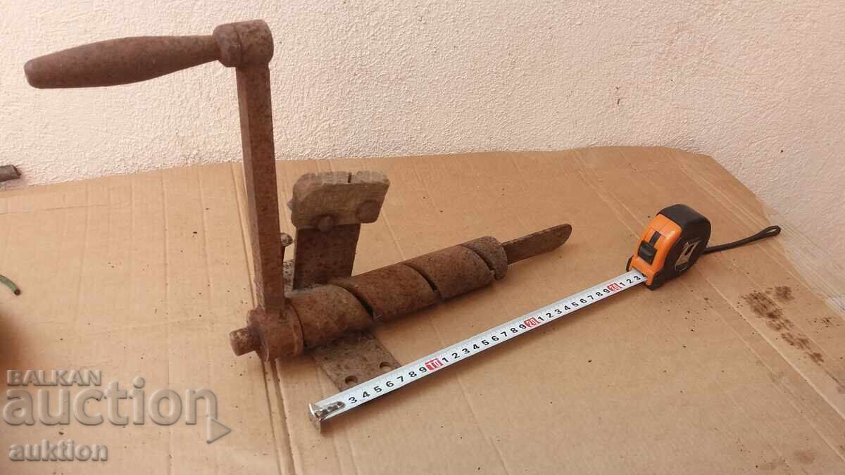 HANDHELD WIRE WINDING TOOL FOR MESH - WORKING - 5 HANDHELD WIRE WINDING TOOL FOR MESH - WORKING - 5