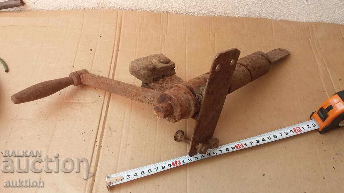 HANDHELD WIRE WINDING TOOL FOR MESH - WORKING - 7 HANDHELD WIRE WINDING TOOL FOR MESH - WORKING - 7