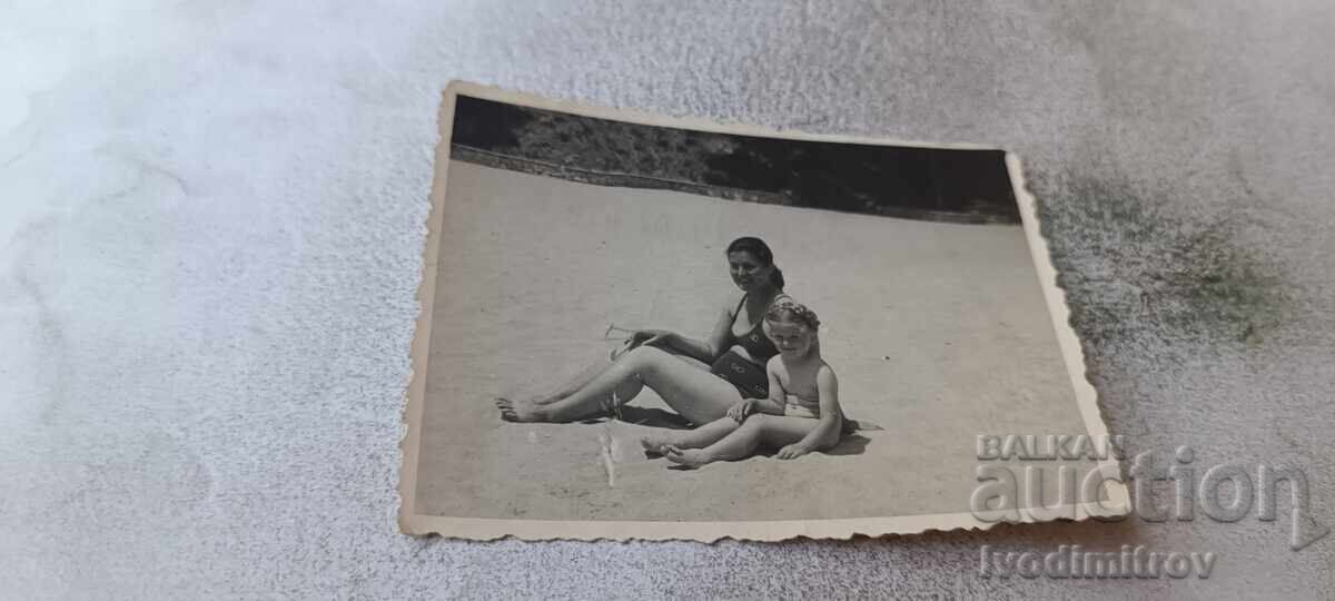 Photo Varna Woman and little girl on the beach 1954 Photo Varna Woman and little girl on the beach 1954