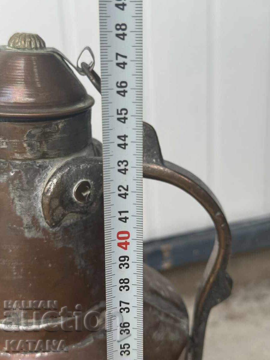 Παλιό οθωμανικό ιμπρίκι, χάλκινο σκεύος, γκιούμι, μπακίρι με τιμή € 100.00 | 195.58 BGN Παλιό οθωμανικό ιμπρίκι, χάλκινο σκεύος, γκιούμι, μπακίρι με τιμή € 100.00 | 195.58 BGN