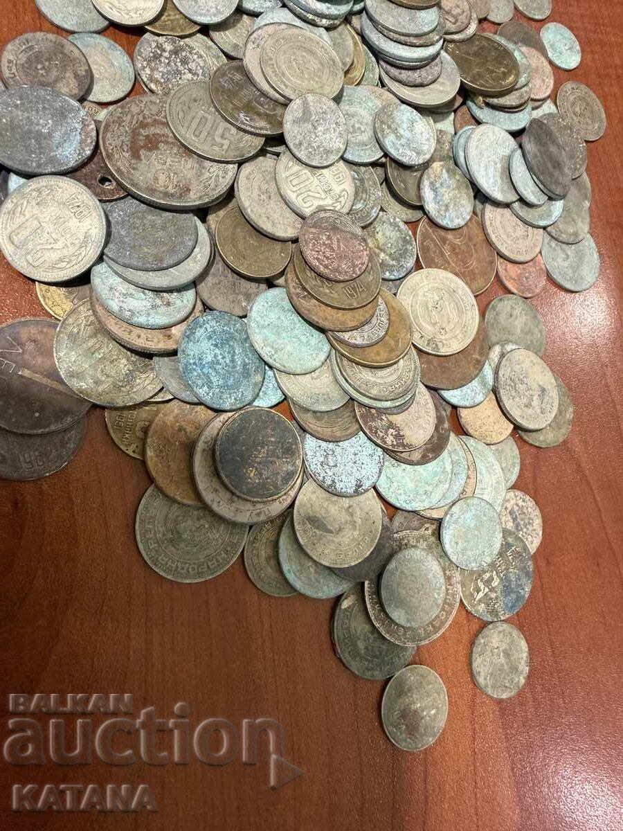 Lot of Bulgaria coins 350 pieces with price € 30.00 | 58.68 BGN