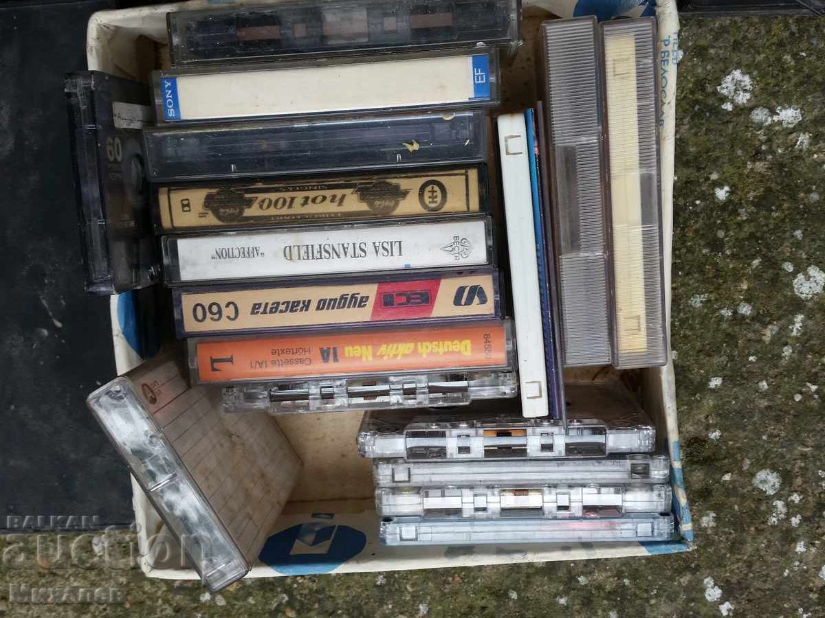 Auction  Audio video cassettes