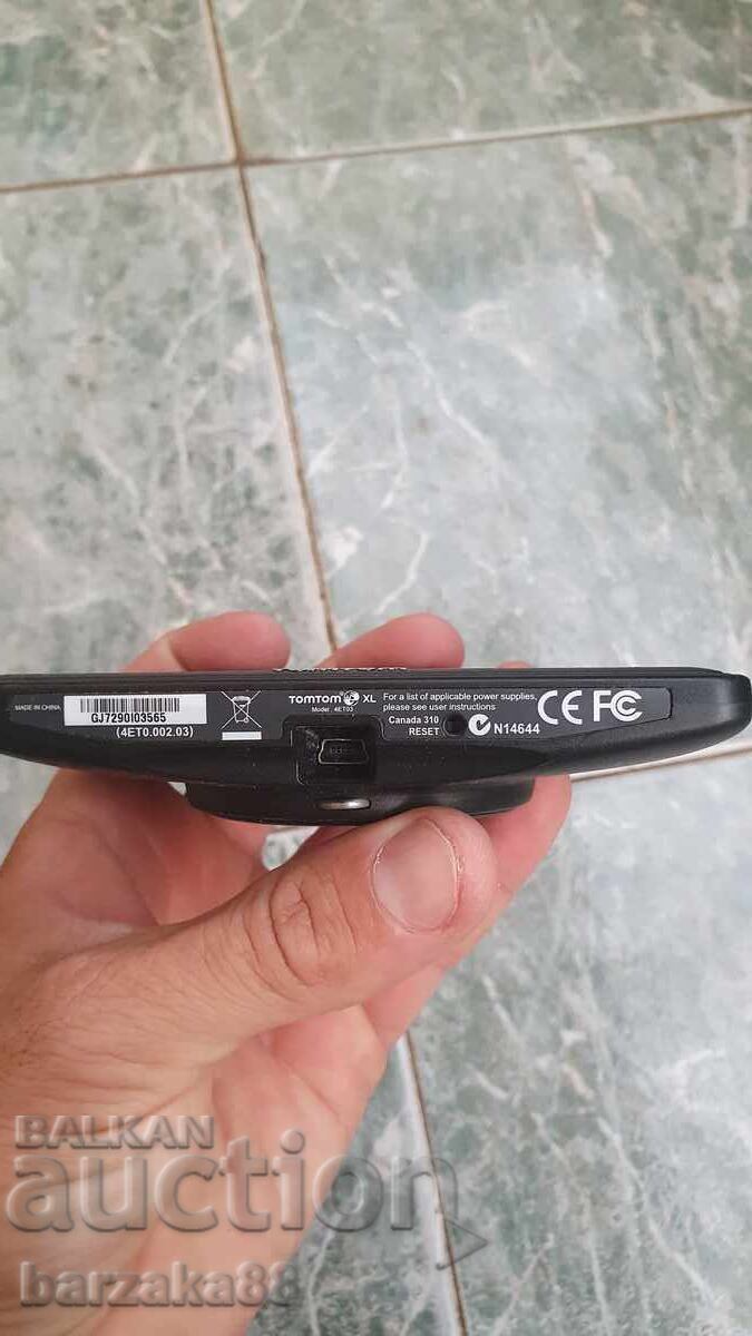 3 unități GPS TomTom - 7