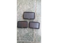 3 unități GPS TomTom