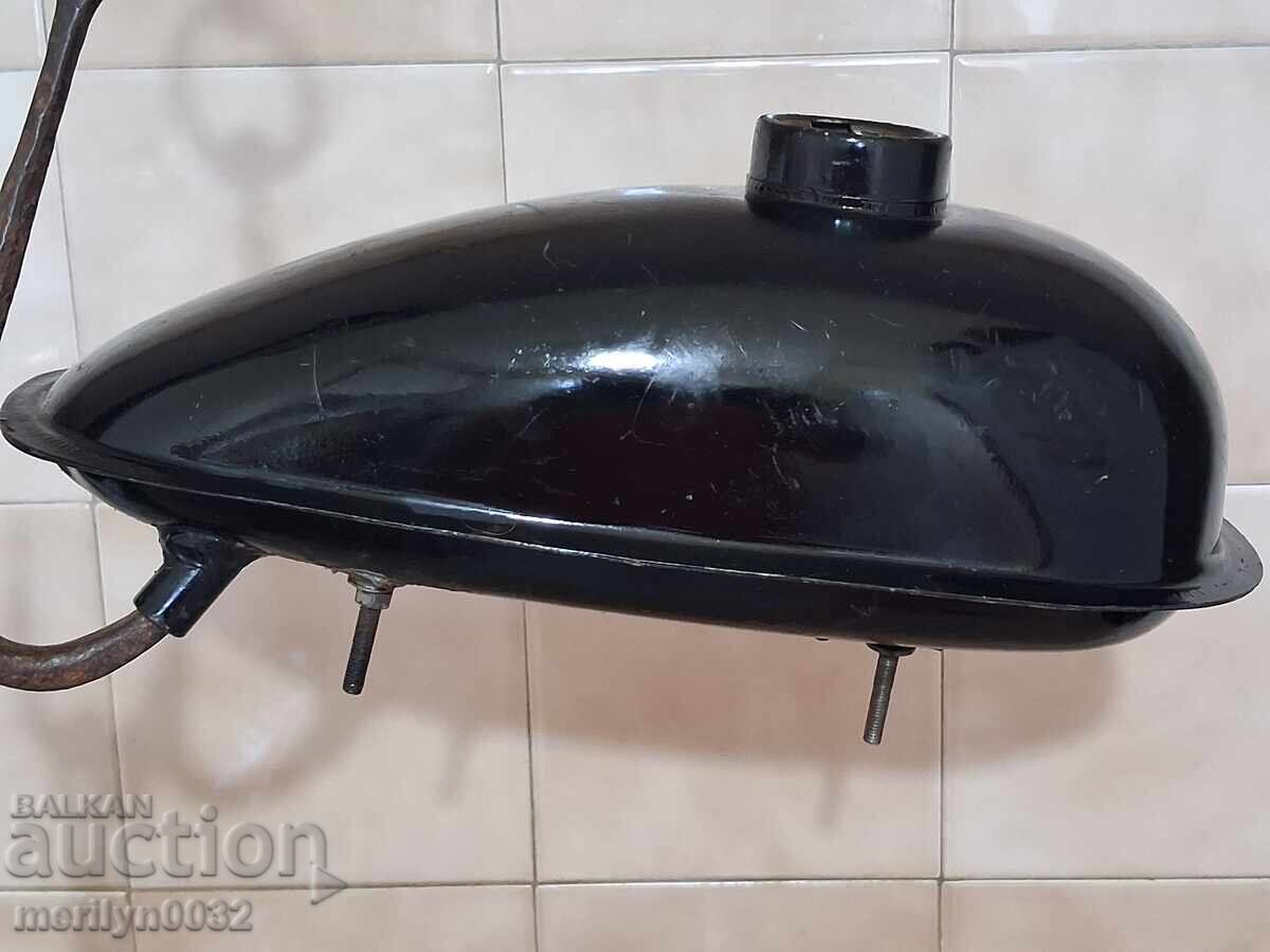 Fuel tank for moped bicycle "pyrpolet" with price € 42.51 | 83.14 BGN Fuel tank for moped bicycle "pyrpolet" with price € 42.51 | 83.14 BGN